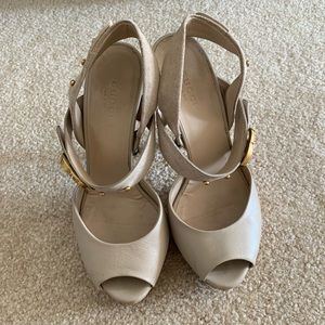 Gucci sandals size 35/5